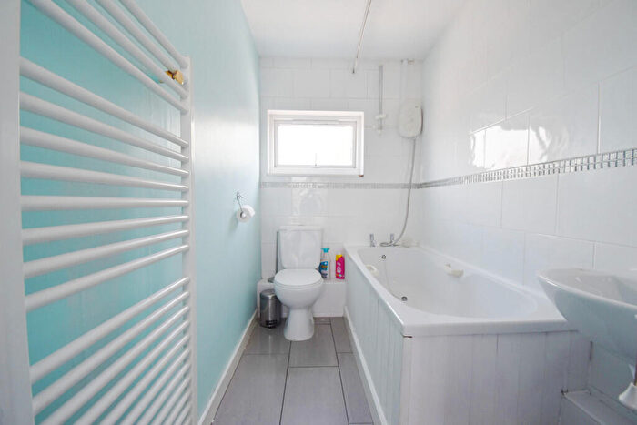 1 Bedroom Apartment To Rent In Compass Court, Coventry, CV1