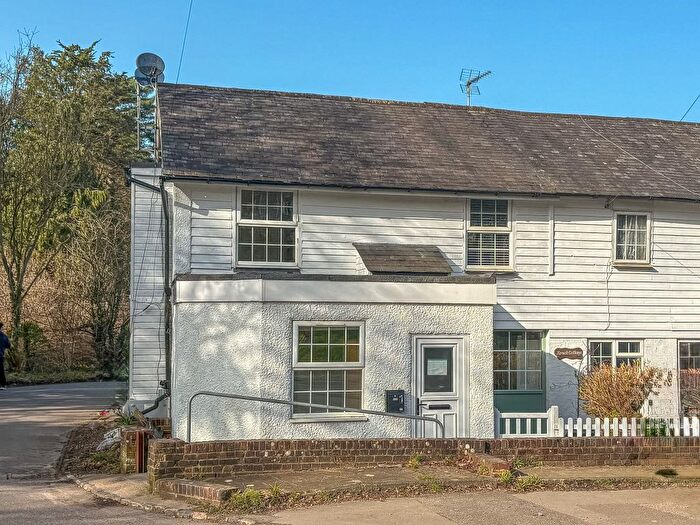 2 Bedroom Maisonette To Rent In Western Road, Crowborough, TN6