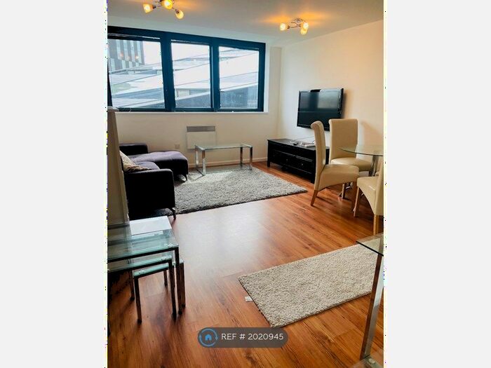 2 Bedroom Flat To Rent In Mann Island, Liverpool, L3
