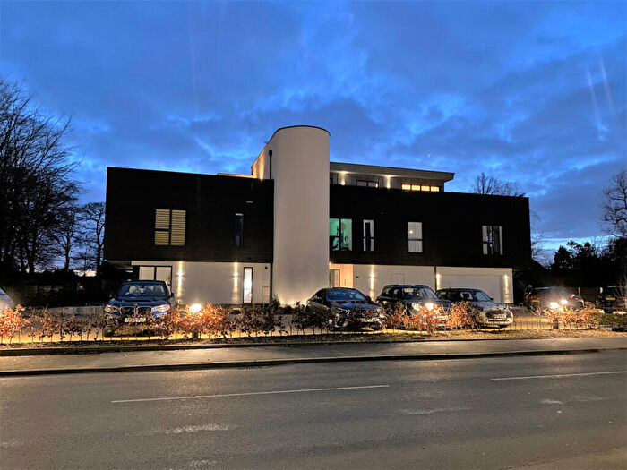 2 Bedroom Apartment For Sale In Ballam Road, Lytham, FY8