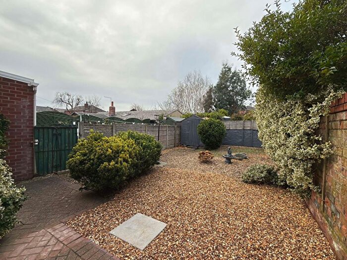 2 Bedroom End Of Terrace House For Sale In Mount Street, Southport, PR9