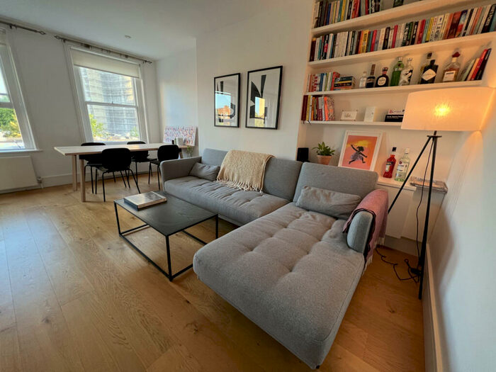 2 Bedroom Apartment To Rent In Fellows Road, London, NW3