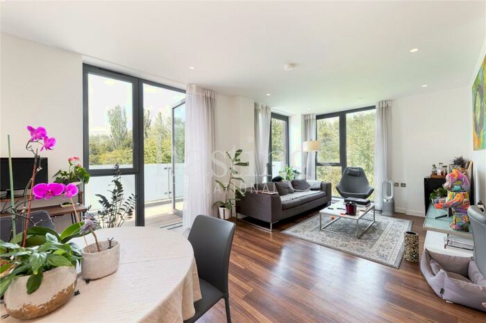 2 Bedroom Apartment To Rent In Sitka House, Quebec Way, Canada Water, London, SE16