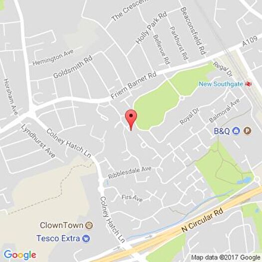 2 Bedroom Apartment To Rent In Martock Gardens, N11