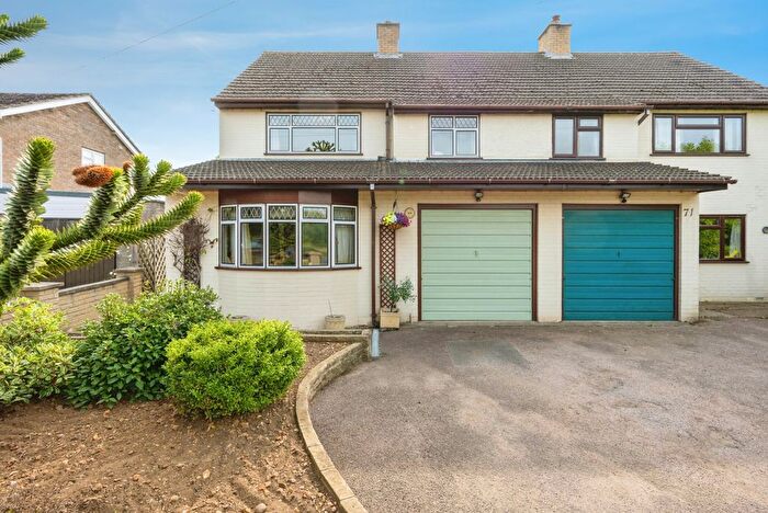 3 Bedroom Semi-detached House For Sale In Bedford Road, Willington, Bedford, Bedfordshire, MK44