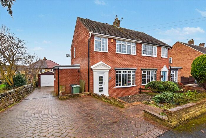 3 Bedroom Semi-Detached House For Sale In The Beeches, Guiseley, Leeds, LS20