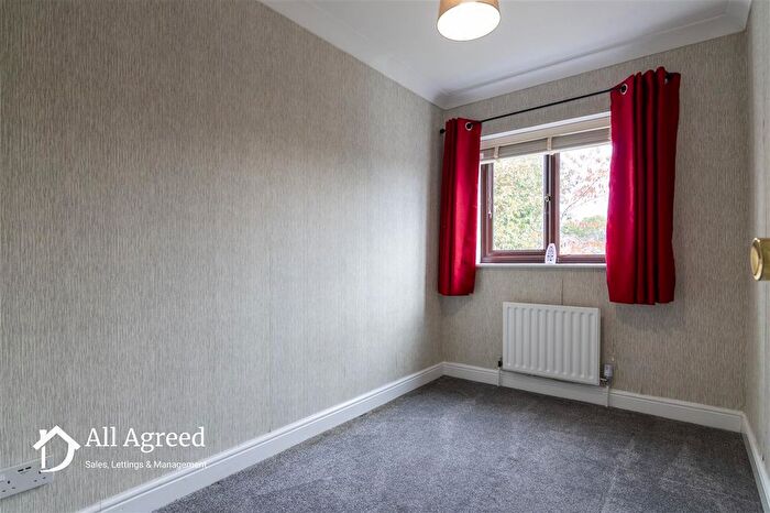 4 Bedroom Detached House For Sale In Hardwick Close, Ripley, DE5