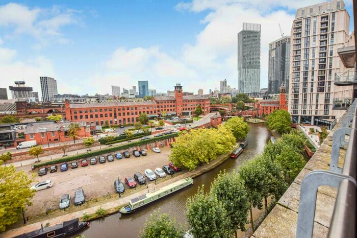 2 Bedroom Flat To Rent In Castlegate, Chester Road, Castlefield, Manchester, M15