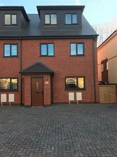 5 Bedroom House To Rent In Old Road, Headington, Oxford, OX3