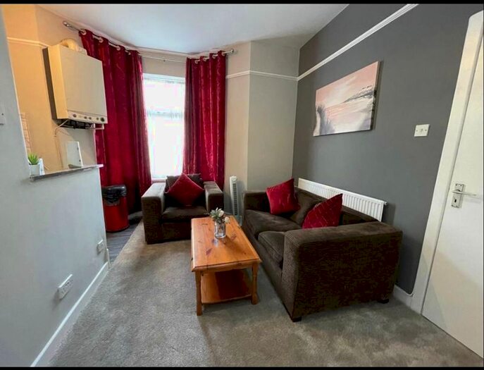 1 Bedroom Flat To Rent In Clive Street, Cardiff, CF11