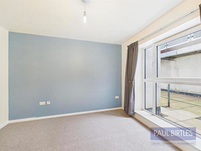 1 Bedroom Flat For Sale In Eden Square, Flixton Road, Urmston, M41