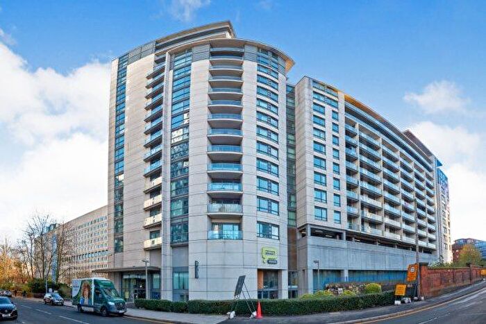 2 Bedroom Flat To Rent In Holliday Street, Birmingham, B1