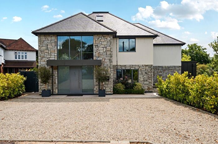 6 Bedroom Detached House To Rent In Claremont Gardens, Tunbridge Wells, TN2