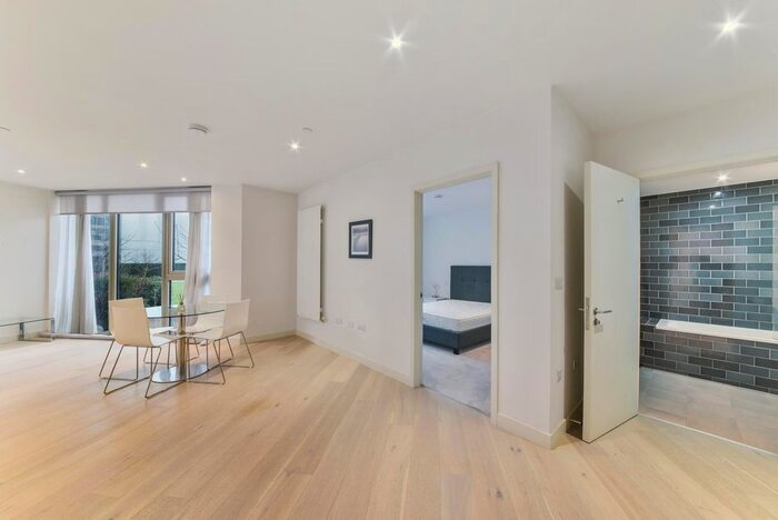 1 Bedroom Flat To Rent In Liner House, Royal Wharf, London, E16