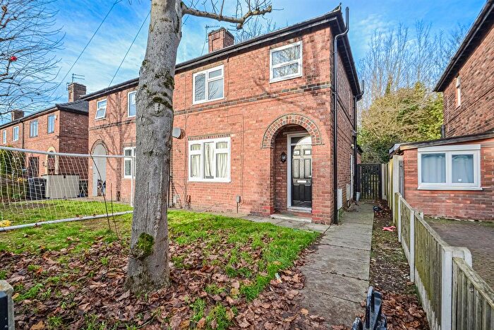 1 Bedroom Flat For Sale In Secker Avenue, Latchford, Warrington, WA4