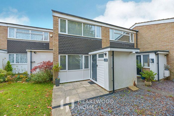 2 Bedroom Terraced House For Sale In New House Park, St. Albans, AL1