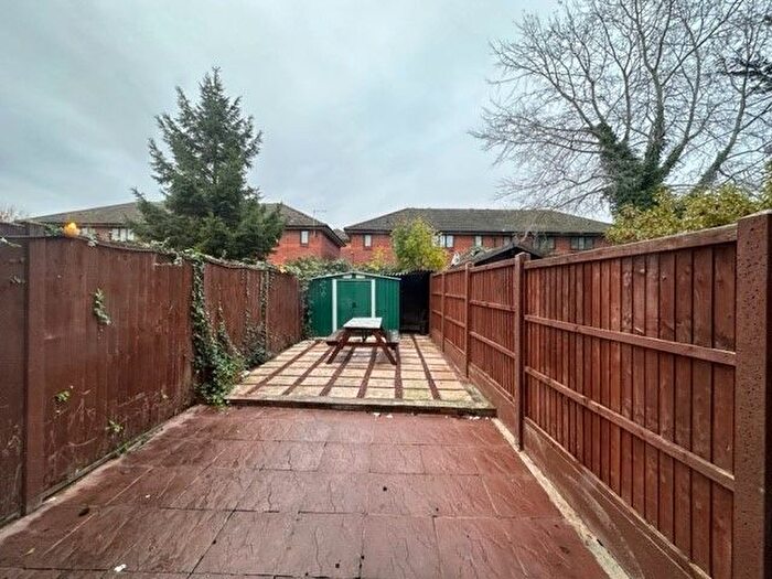 2 Bedroom Terraced House To Rent In Langton Road, Cricklewood, NW2