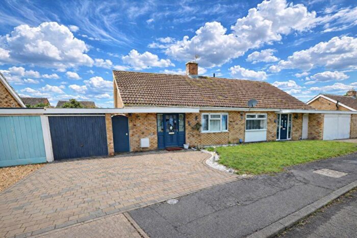 2 Bedroom Semi-Detached Bungalow For Sale In Haddon Close, Rushden, NN10