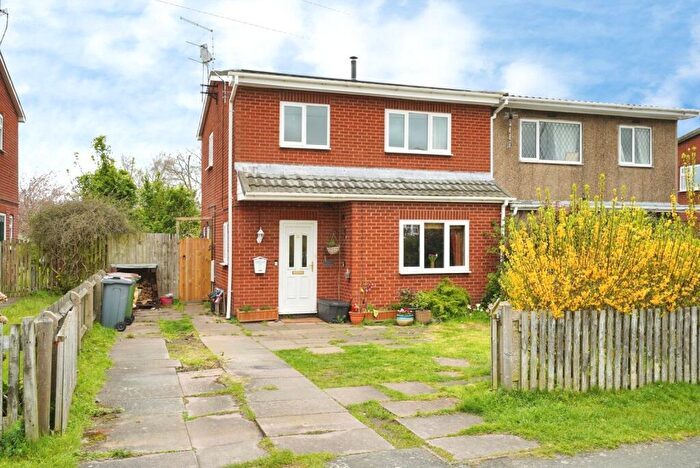 3 Bedroom Semi-Detached House For Sale In Hensons Lane, Thringstone, Coalville, Leicestershire, LE67