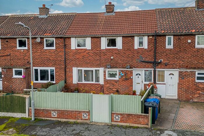 3 Bedroom Terraced House For Sale In Petre Avenue, Selby, YO8