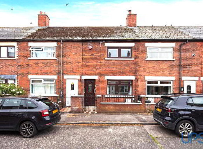 3 Bedroom Terrace House For Sale In Iveagh Crescent, Belfast, BT12