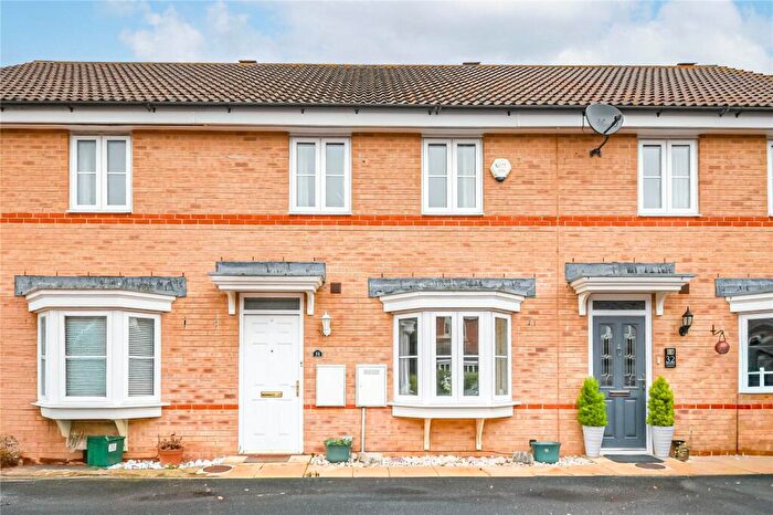 3 Bedroom Terraced House For Sale In Rosemary Gardens, Thatcham, Berkshire, RG18