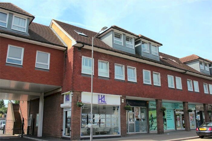 2 Bedroom Flat To Rent In High Street, Iver, SL0