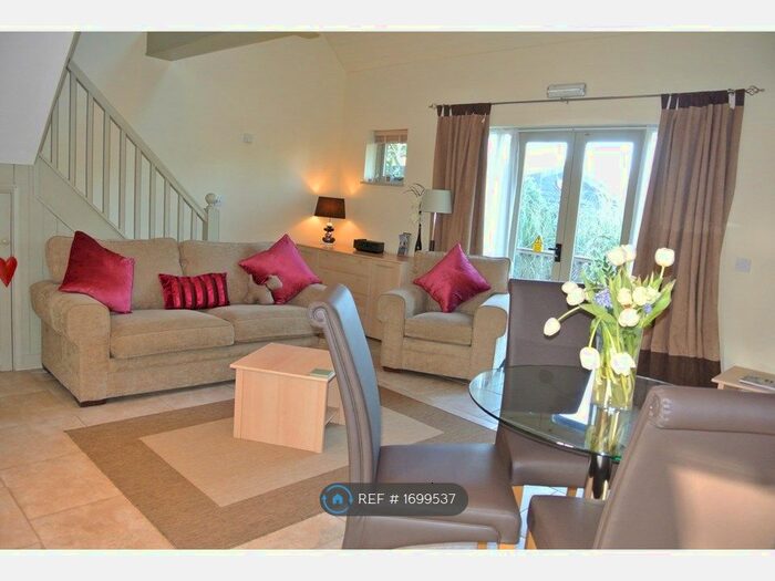 1 Bedroom Terraced House To Rent In Frith Farm House, Faversham, ME13