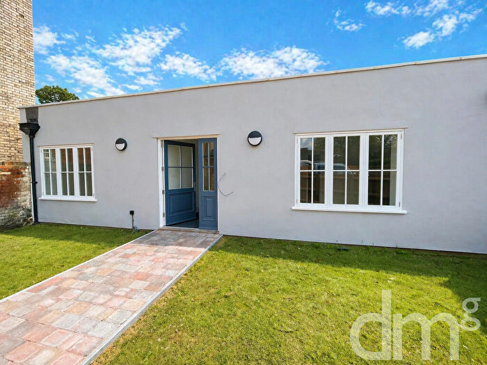 2 Bedroom Flat For Sale In Newland Street, Witham, CM8