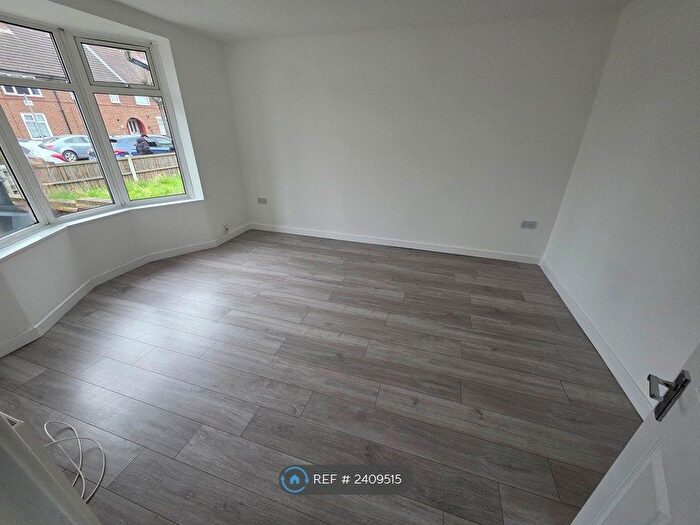 3 Bedroom Terraced House To Rent In Hedgemans Road, Dagenham, RM9