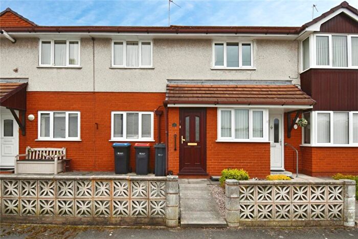 2 Bedroom Retirement Property For Sale In Cygnet Close, Great Sutton, Ellesmere Port, CH66