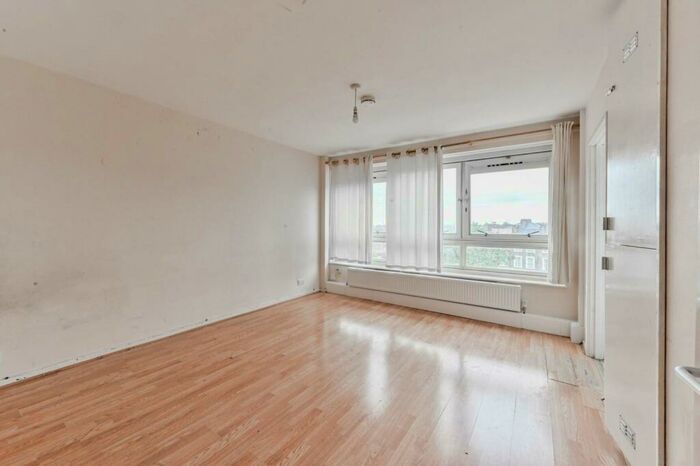 Studio To Rent In York Way, Holloway, London, N7