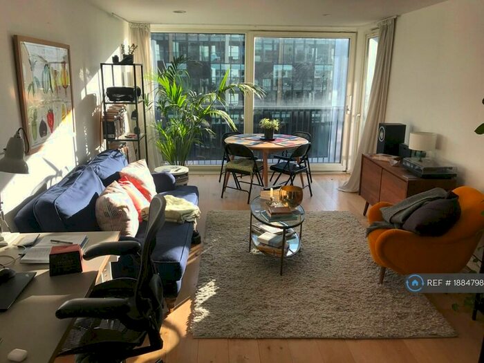 1 Bedroom Flat To Rent In Hertford Road, London, N1