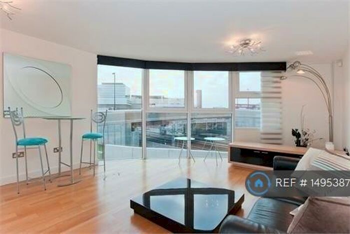 2 Bedroom Flat To Rent In Angel Lane, London, E15