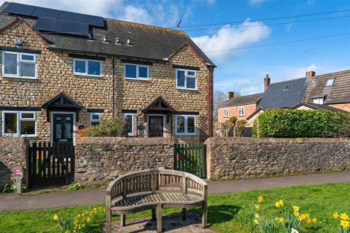 3 Bedroom Cottage For Sale In Bridge Road, Stoke Bruerne, Towcester, NN12