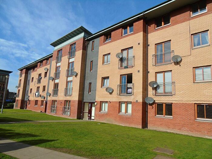 2 Bedroom Flat To Rent In Dalmarnock Drive, Bridgeton, Glasgow, G40