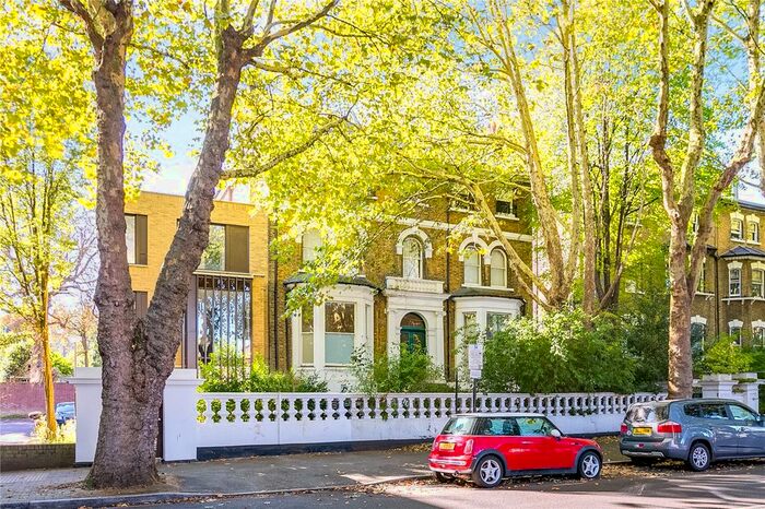 1 Bedroom Flat To Rent In Highbury New Park, Islington, London, N5