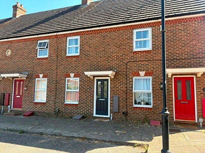 2 Bedroom Terraced House For Sale In Keen Close, Aylesbury, Buckinghamshire, HP19
