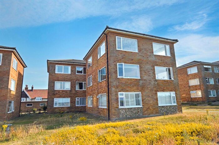 2 Bedroom Apartment For Sale In The Esplanade, Sheringham, NR26
