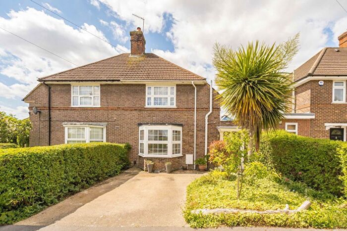 3 Bedroom Semi-Detached House For Sale In Norman Way, Acton, W3