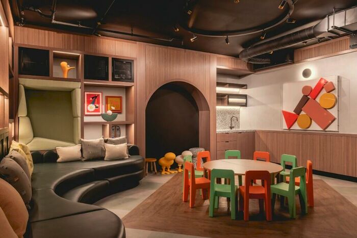 3 Bedroom Apartment To Rent In Nine Elms Lane, London, SW11