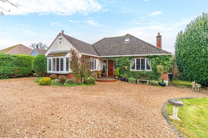 3 Bedroom Detached House For Sale In Broomhill, Wimborne, Dorset, BH21