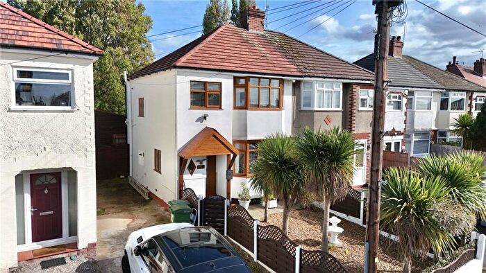 3 Bedroom Semi-Detached House For Sale In Meadowbrook Road, Moreton, Wirral, CH46