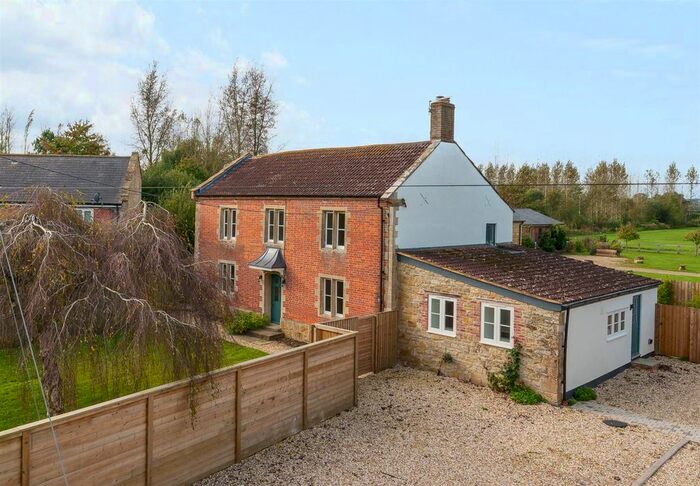 3 Bedroom Detached House For Sale In Merriott Road, Lopen, South Petherton, TA13