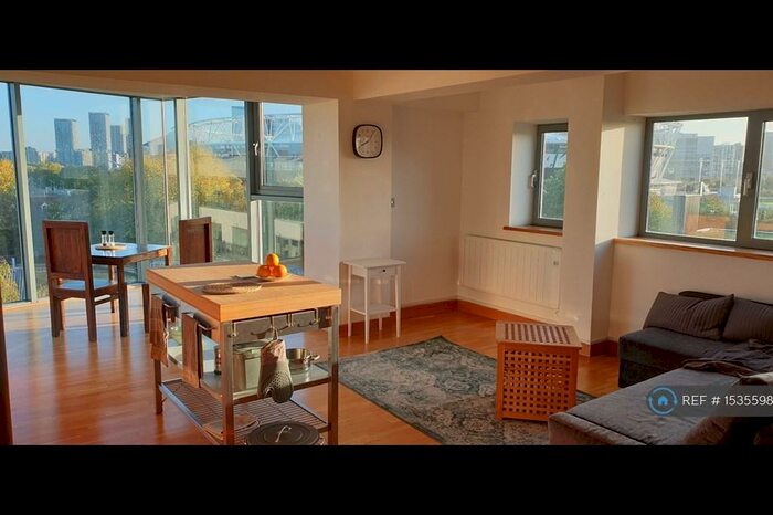 2 Bedroom Flat To Rent In Dace Road, London, E3