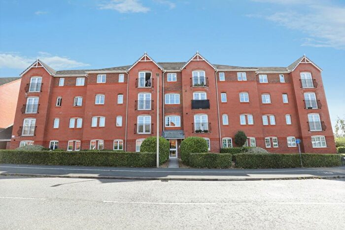 2 Bedroom Flat For Sale In Harrison Drive, Crewe, Cheshire, CW1