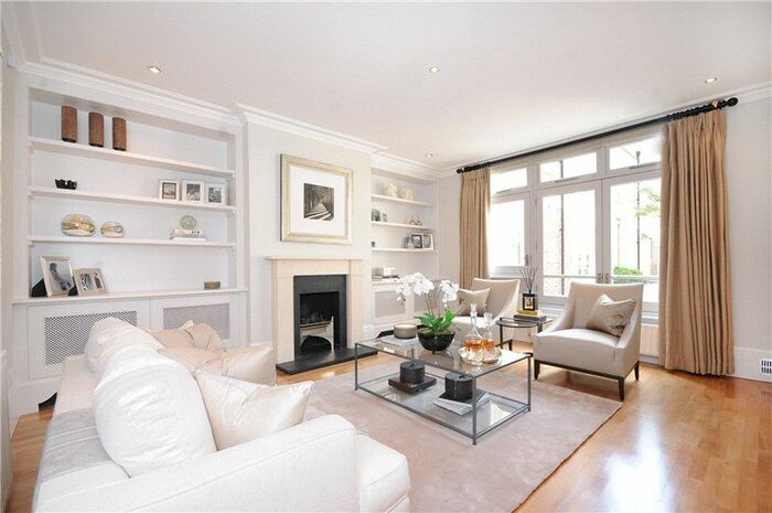 4 Bedroom Terraced House To Rent In St. Michael's Mews, Sloane Square, SW1W