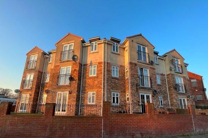 2 Bedroom Flat To Rent In Beamish Place, Newcastle Upon Tyne, NE15