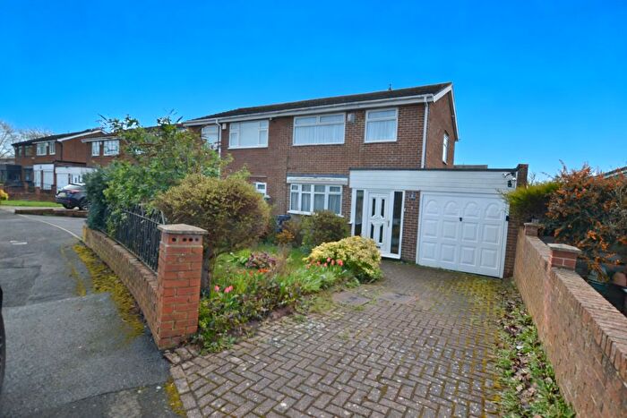 3 Bedroom Semi-Detached House For Sale In Oakenshaw, Newcastle Upon Tyne, NE15