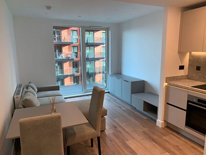1 Bedroom Flat To Rent In Birmingham, B4